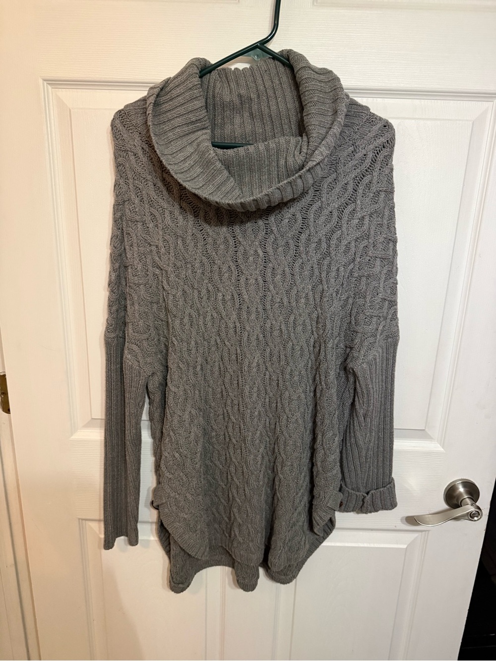 Cable Knit Cowl Neck Sweater - Gray